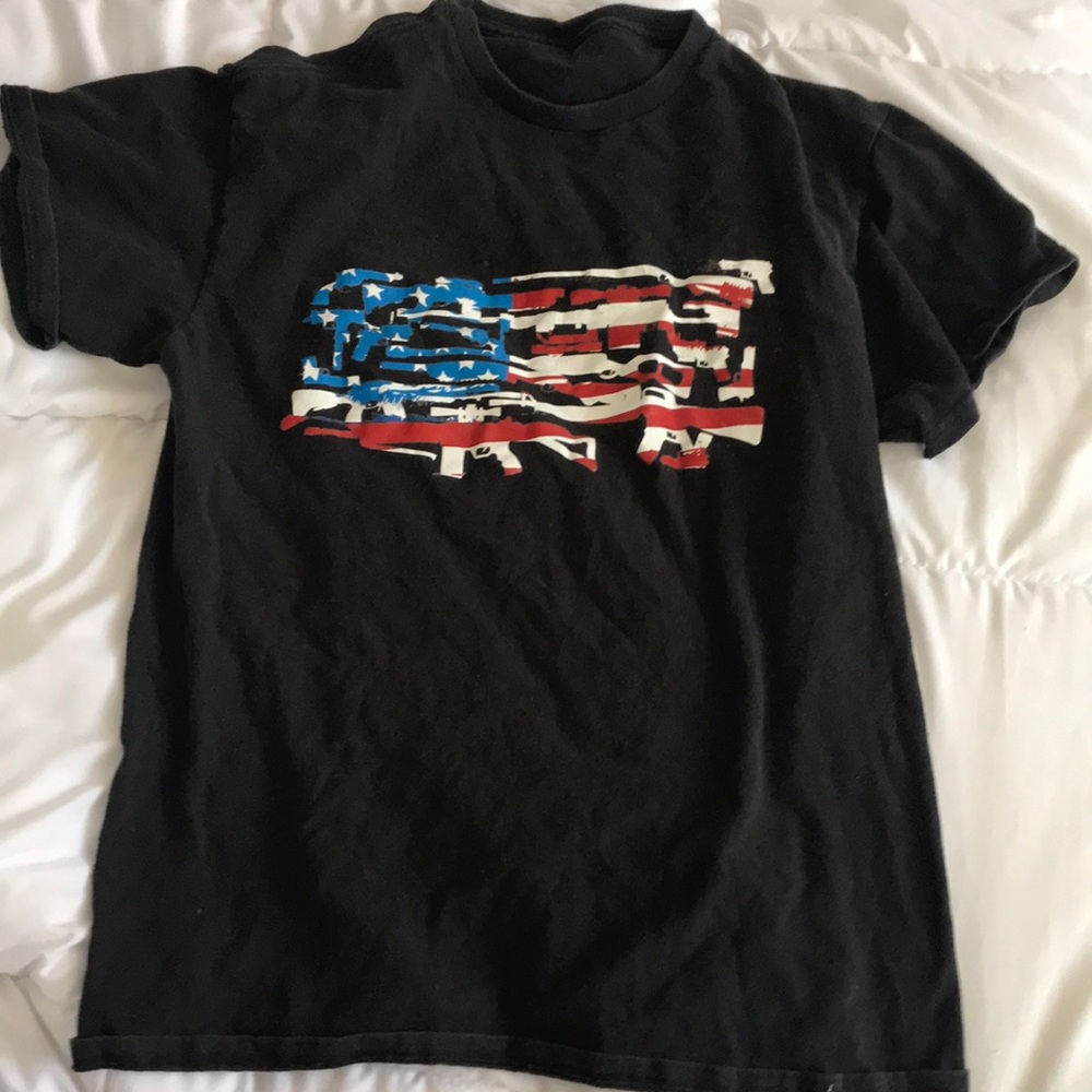 Black shirt